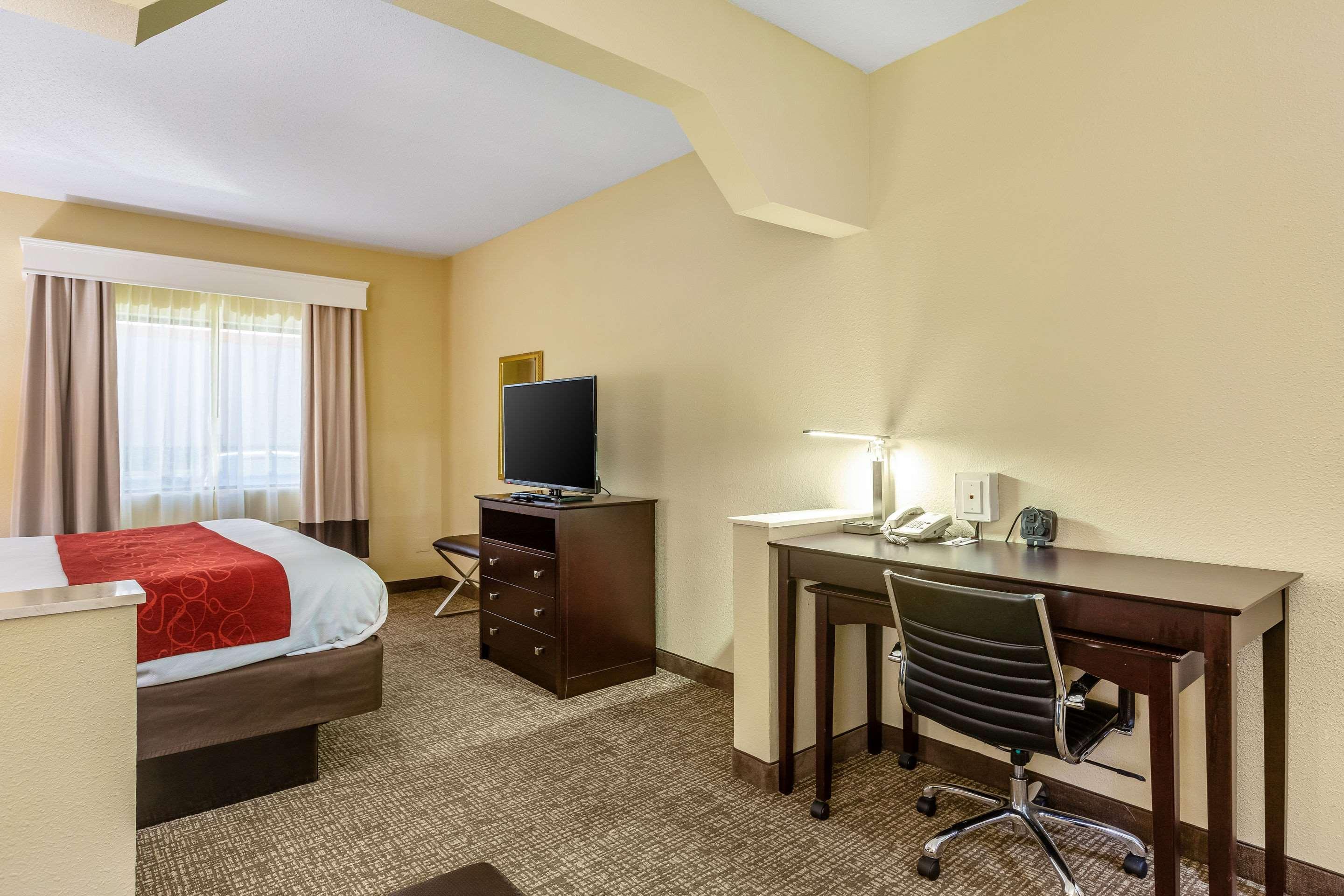 Comfort Suites Near Robins Air Force Base Warner Robins Dış mekan fotoğraf