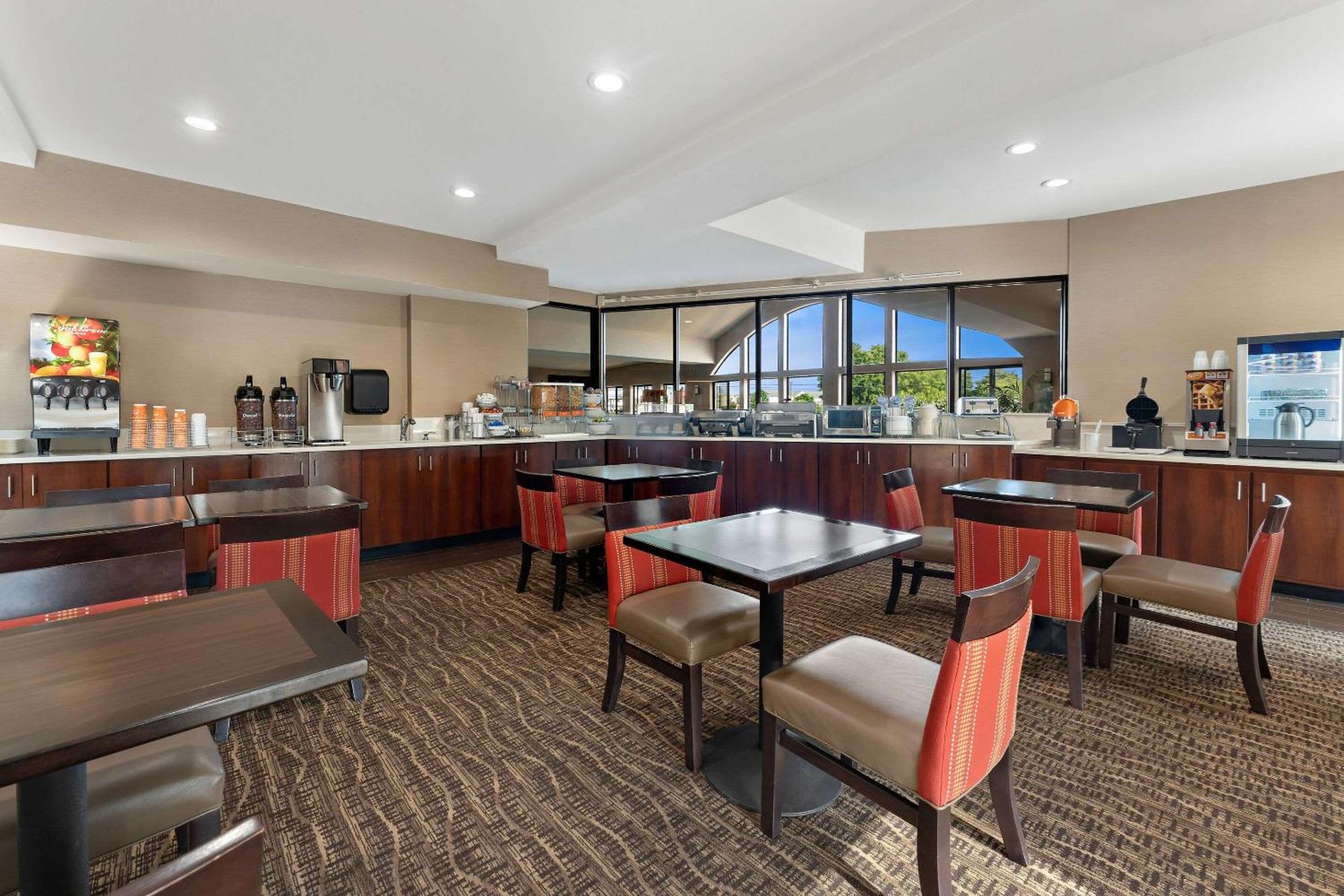 Comfort Suites Near Robins Air Force Base Warner Robins Dış mekan fotoğraf