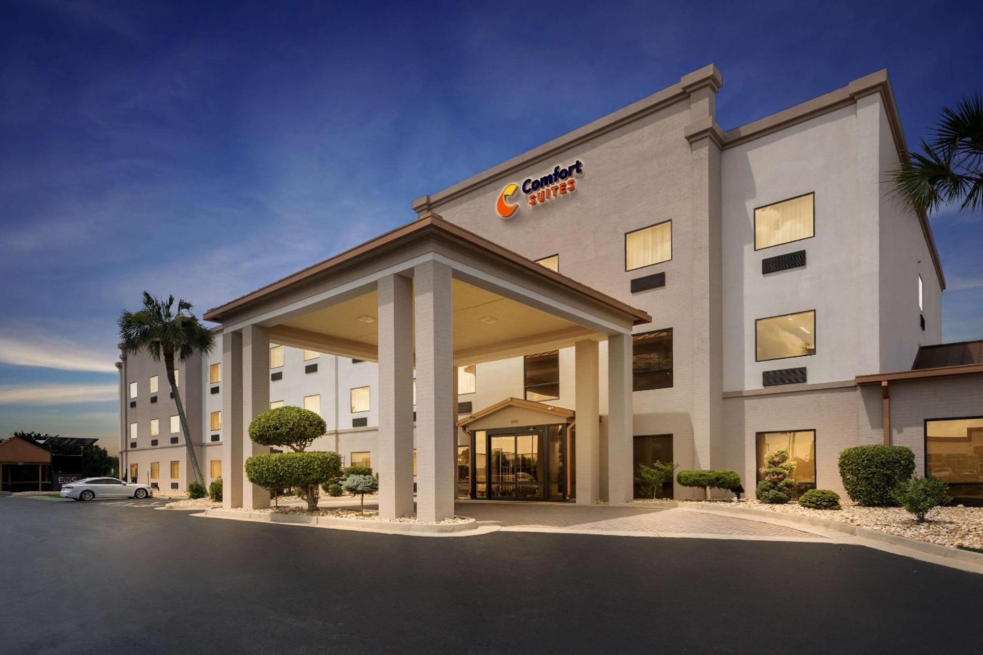 Comfort Suites Near Robins Air Force Base Warner Robins Dış mekan fotoğraf